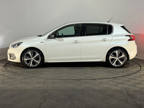 Peugeot 308 BLUE HDI S/S GT LINE 5