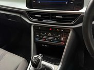 Volkswagen T-Roc 1.0 T-Roc Life TSI 5dr 17