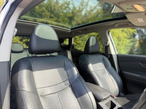 Nissan Qashqai 1.5 dCi Tekna 2WD Euro 6 (s/s) 5dr 12