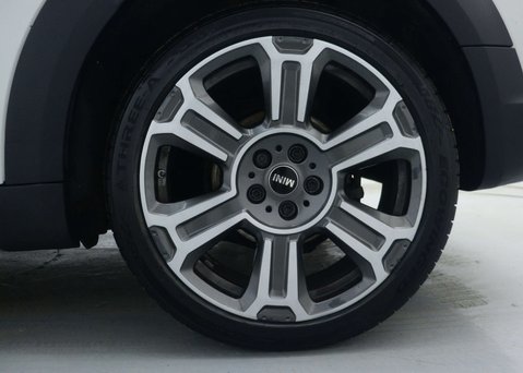 Mini Countryman 2.0 Cooper S Exclusive SUV 5dr Petrol Steptronic Euro 6 (s/s) (178 ps) 17