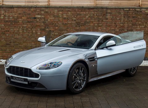 Aston Martin V8 Vantage N430 5