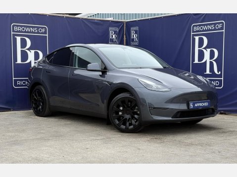 Tesla Model Y (Dual Motor) Long Range SUV 5dr Electric Auto 4WDE (384 bhp) 1