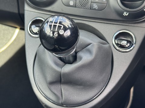 Fiat 500 1.0 Mild Hybrid Lounge 3dr 23