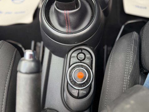 Mini Convertible 2.0 Cooper S Auto 2dr 85