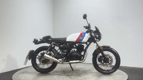 Lexmoto Tempest 2024 2,217 MILES, VERY CLEAN 125cc COMMUTER BIKE 1