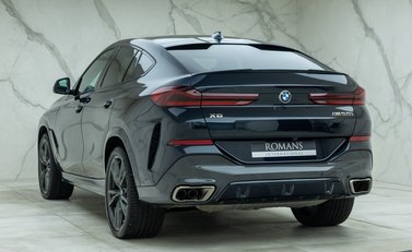 BMW X6 M50i 7
