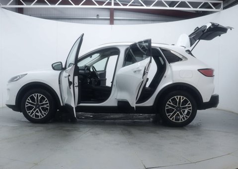 Ford Kuga 1.5 Kuga Titanium First Edition 5dr 53