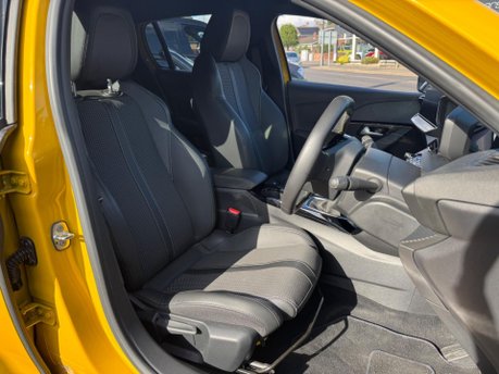Peugeot 208 1.2 PureTech GT Euro 6 (s/s) 5dr 29