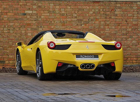 Ferrari 458 Spider 11