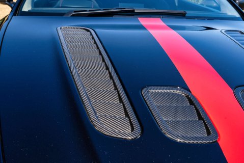 Aston Martin Vantage S V12 Manual 18
