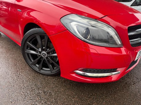 Mercedes-Benz B Class 1.8 B180 CDI BlueEfficiency Sport Euro 5 (s/s) 5dr 40