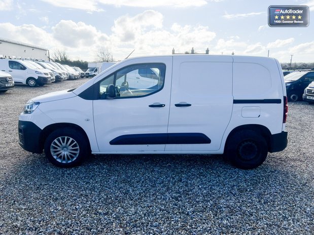 Citroen Berlingo SWB L1H1 650 Enterprise Air Con Nav Parking Sensors EURO 6 NO VAT 1
