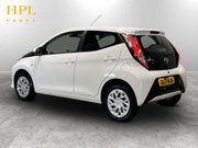 Toyota Aygo 1.0 VVT-i x-play Hatchback 5dr Petrol Manual Euro 6 (s/s) (71 ps) Bluetooth 5