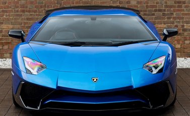 Lamborghini Aventador SV LP 750-4 Coupe 4