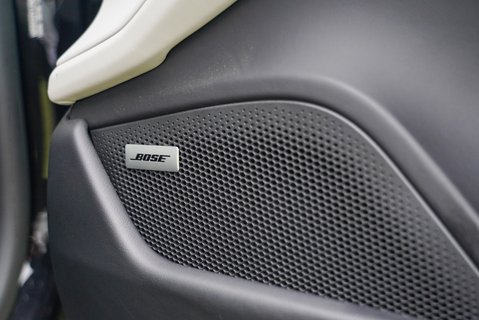 Porsche Taycan 4S CROSS TURISMO 14