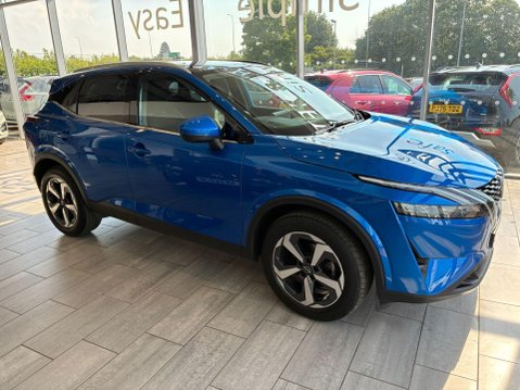 Nissan Qashqai 1.3 DIG-T MHEV N-Connecta XTRON Euro 6 (s/s) 5dr 5