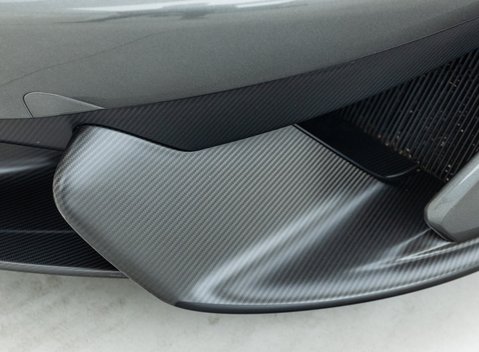 McLaren 570S Spider 36