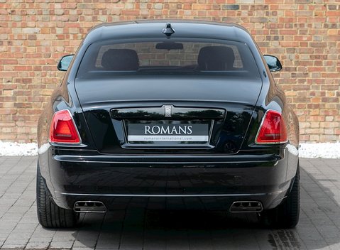 Rolls-Royce Ghost Black Badge 5