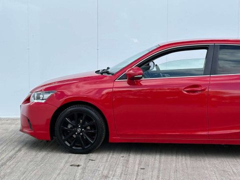 Lexus CT 1.8 CT 200h Advance CVT 5dr 44