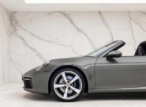 Porsche 911 Targa 4S (992) 27