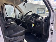 Peugeot Boxer 335 L3 140 ps Drop & Go AKFS Lo Loader - Air Con 18