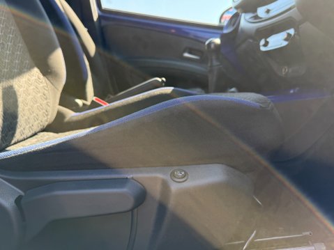 Toyota Aygo X VVT-I EDGE 13