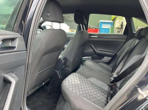 Volkswagen Taigo 1.0 TSI R-Line DSG Euro 6 (s/s) 5dr 7