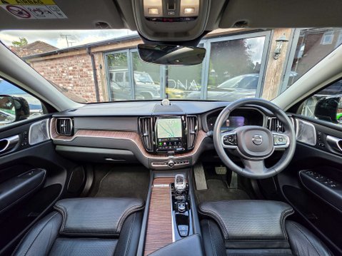 Volvo XC60 2.0 XC60 Ultimate B5 MHEV AWD Auto 4WD 5dr 6