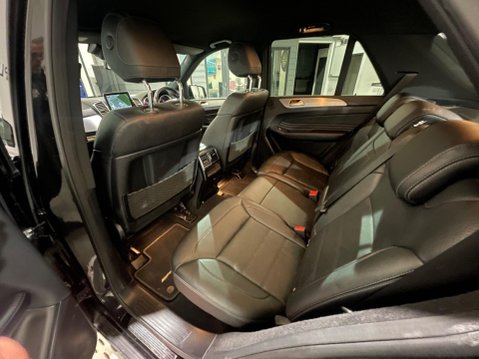 Mercedes-Benz GLE 2.1 GLE250d AMG Night Edition SUV 5dr Diesel G-Tronic 4MATIC Euro 6 (s/s) ( 31