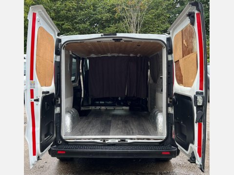 Renault Trafic 2.0 dCi SL29 Panel Van 4dr Diesel Manual L1 H1 (Phase 3) (195 g/km, 115 bhp 12