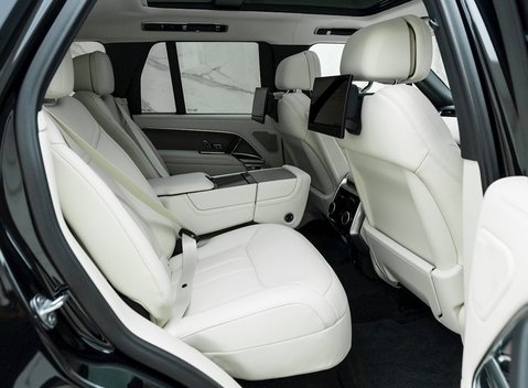 Land Rover Range Rover P530 First Edition 14