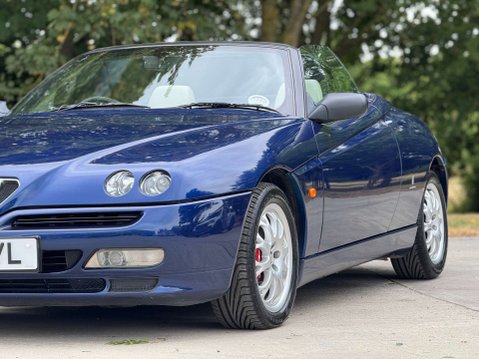 Alfa Romeo Spider 3.0 Spider V6 2dr 38
