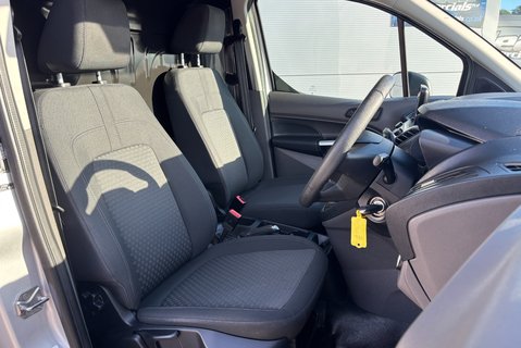 Ford Transit Connect 200 L1 Trend 100 ps Tdci Panel Van - Air Con / Sat Nav / Camera 4