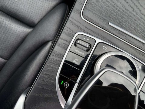 Mercedes-Benz C Class 2.1 C 250 AMG Line Premium+ D Auto 4dr 27