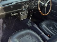 Aston Martin DB6 MANUAL 48