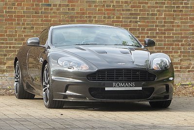 Aston Martin DBS Carbon Edition