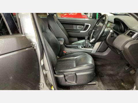 Land Rover Discovery Sport 2.0 Discovery Sport SE Tech TD4 4WD 5dr 11