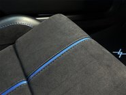 Aston Martin Vantage S V12 61