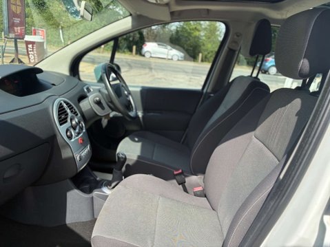 Renault Grand Modus 1.2 TCe Dynamique MPV 5dr Petrol Manual Euro 4 (100 ps) 13