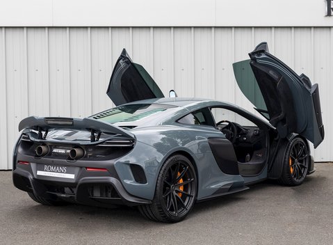 McLaren 675LT 8