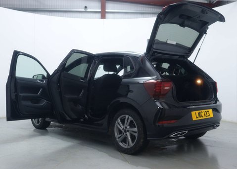 Volkswagen Polo 1.0 Polo R-Line TSi 5dr 54
