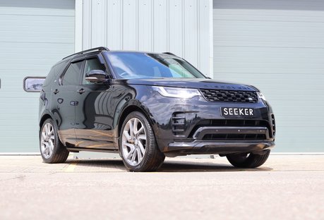 Land Rover Discovery 2023 R-DYNAMIC SE MHEV rear seat conversion deployable side steps 
