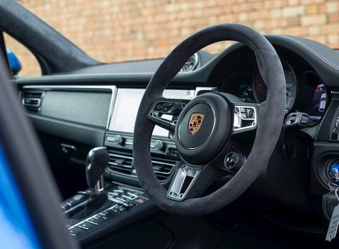 Porsche Macan GTS 11