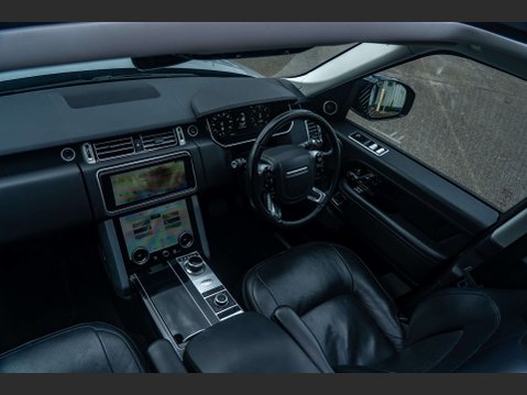 Land Rover Range Rover 3.0 Range Rover Vogue SE D MHEV Auto 4WD 5dr 20