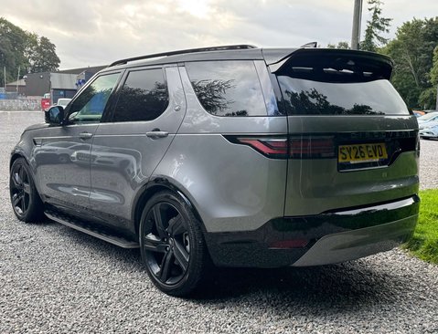 Land Rover Discovery 3.0 Discovery Dynamic HSE D MHEV Automatic 4WD 5dr 9