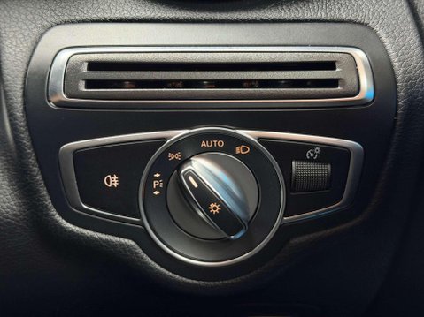 Mercedes-Benz C Class 2.1 C220d AMG Line (Premium Plus) Estate 5dr Diesel G-Tronic+ Euro 6 (s/s) 49