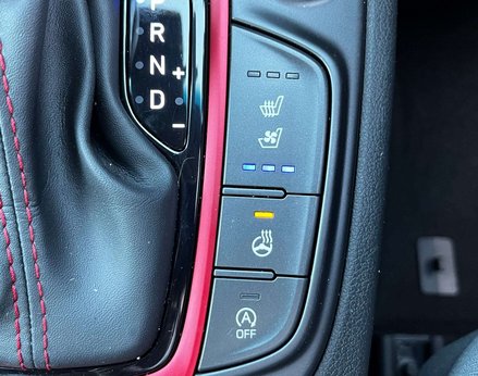 Hyundai KONA 1.6 Kona Premium GT 4x4 Semi-Auto 4WD 5dr 60