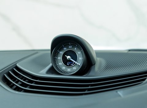 Porsche Taycan Turbo 17