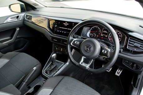 Volkswagen Polo R-LINE TSI DSG