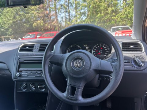 Volkswagen Polo 1.4 SE Euro 5 5dr 24